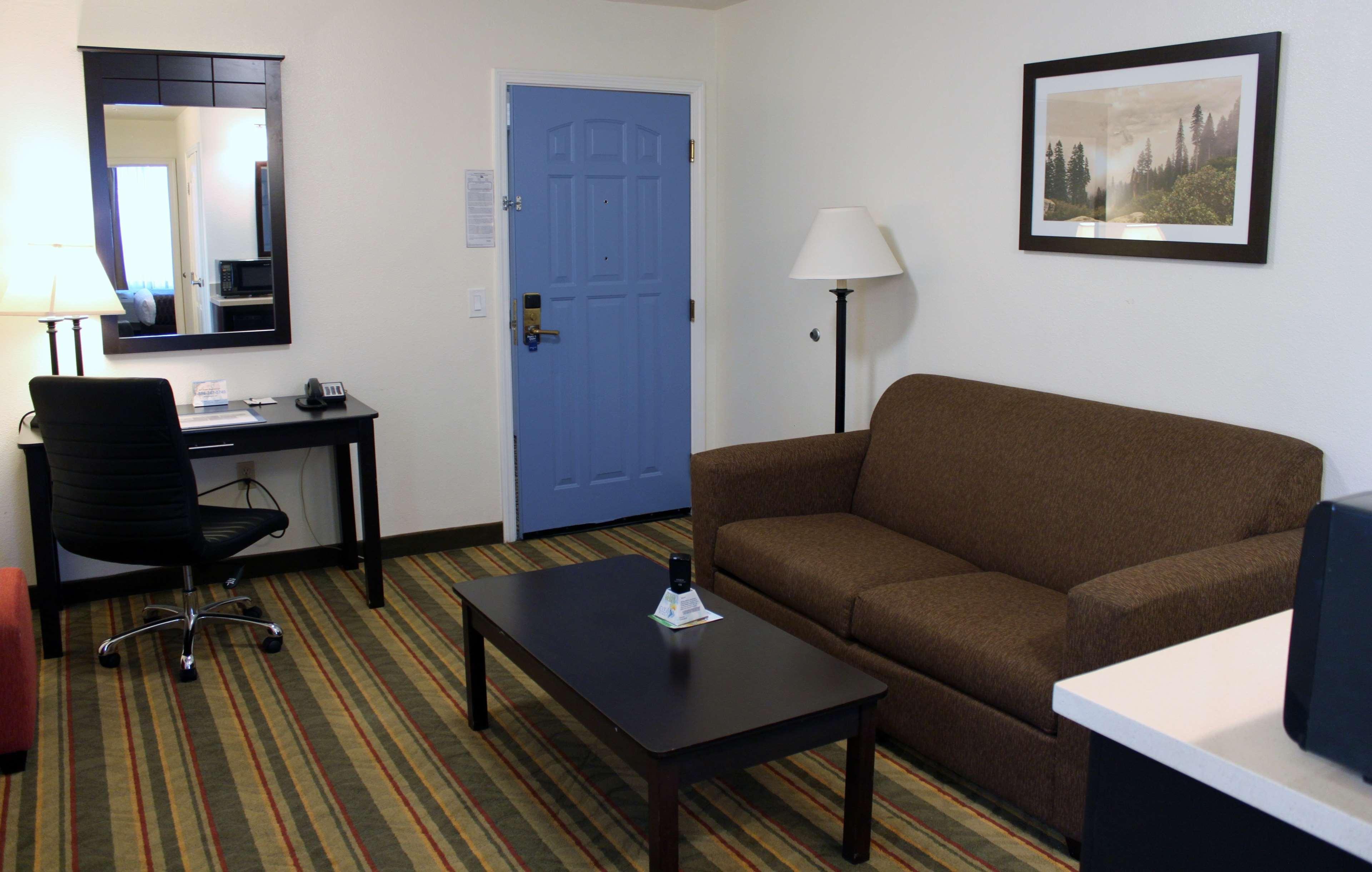 Best Western Visalia Hotel Exterior foto